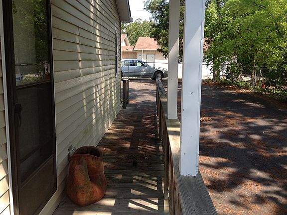 3rd image of 267 Warpath Dr