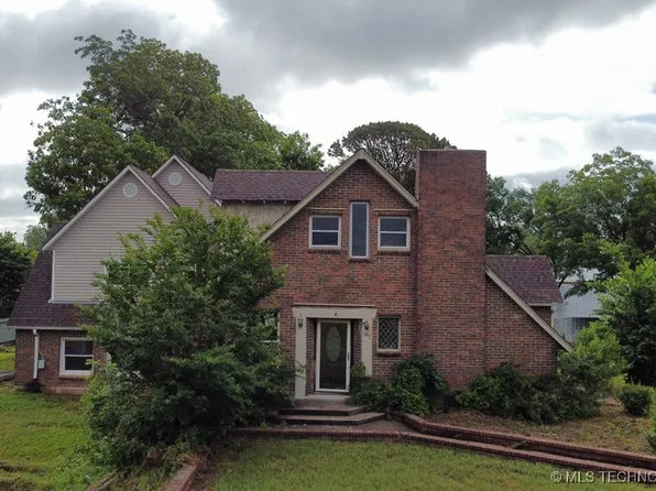 903 S Lynn Lane Rd, Tulsa, OK 74108