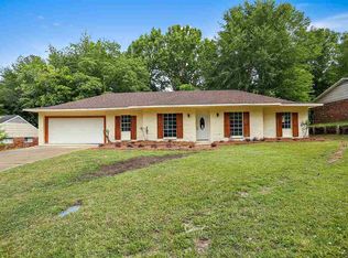 1011 Normandy Dr, Clinton, MS 39056
