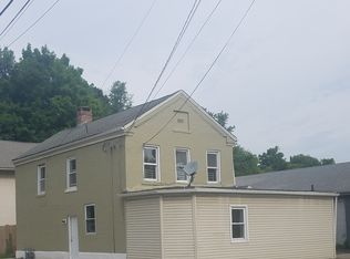 32 Mechanic St, Westfield, MA 01085