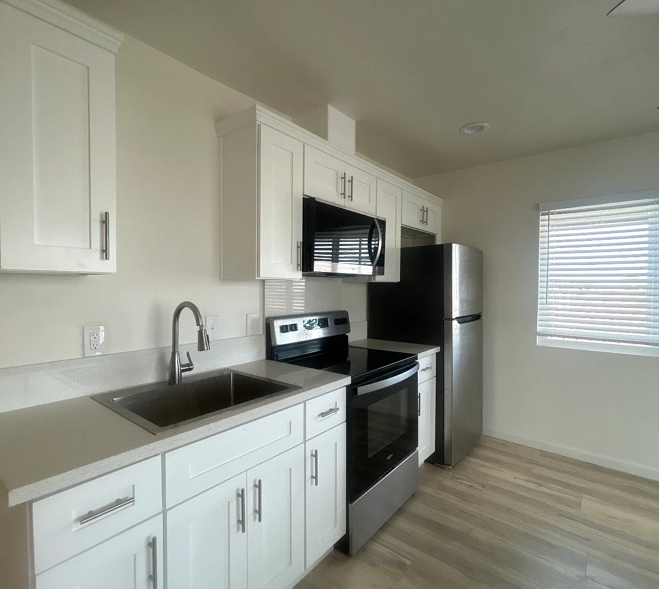 1 bed, 600 sqft, $1,795 — Photo 3