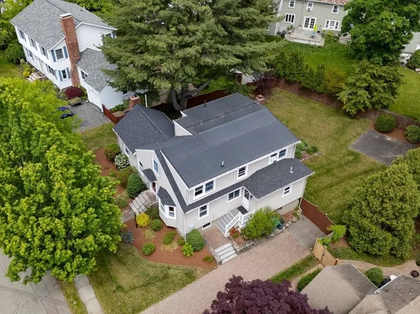 18 Gilmore Rd, Belmont, MA 02478