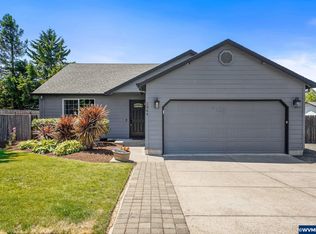 1344 N Heights Dr NW, Albany, OR 97321