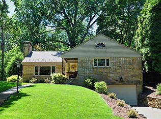 810 Eisenhower Dr, Pittsburgh, PA 15228