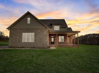 1142 Maxwell Branch Rd, Cottontown, TN 37048