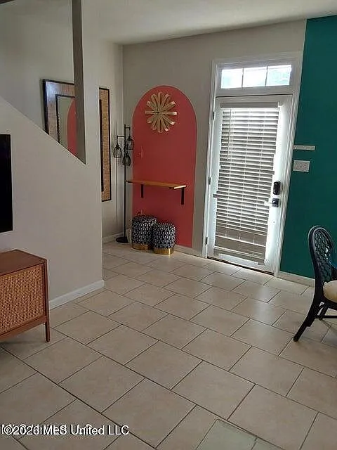 3 bed, 3.0 bath, 1200 sqft, $1,950 — Photo 3