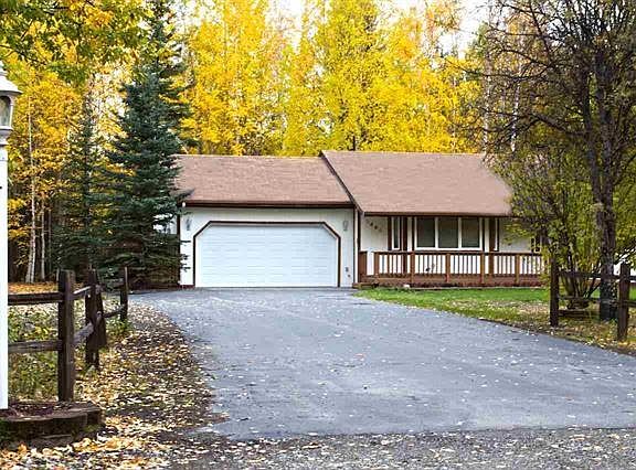 4th image of 3460 Durham Cir