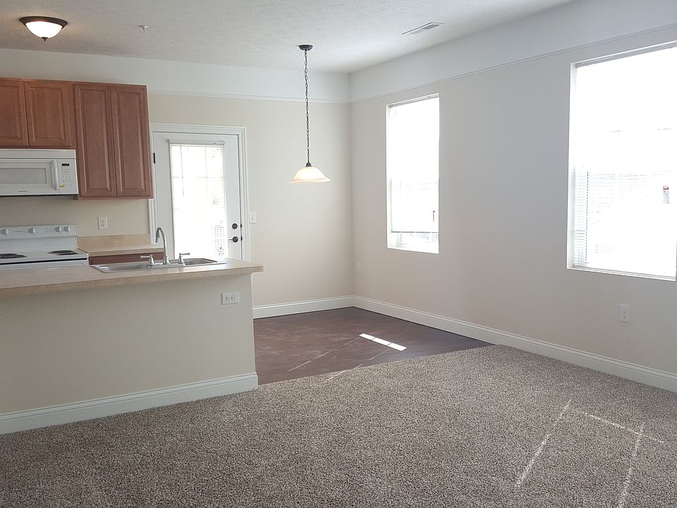Open and Spacious Living room and dining room area