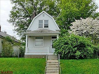 2nd image of 906 Nassau Dr