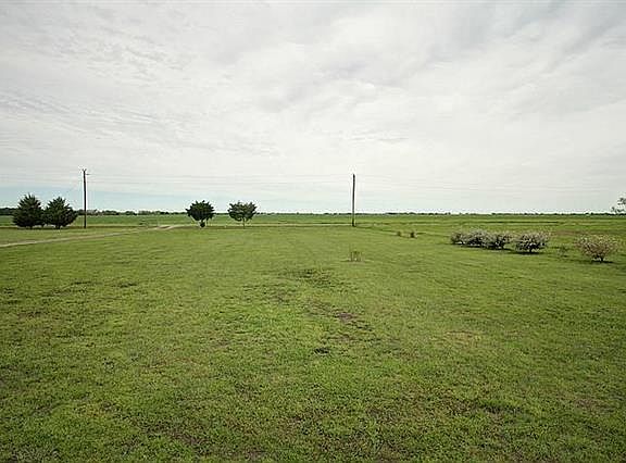 3rd image of 4069 County Road 2626