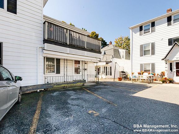 4th image of 29 Eastburn St #U1a