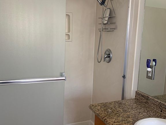5th image of 4901 Mount Alifan Dr