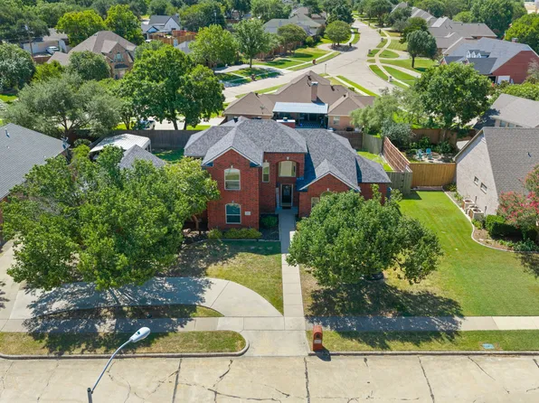 1907 Clearview Dr, Ennis, TX 75119
