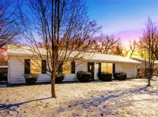 1506 Centennial Dr, Champaign, IL 61821