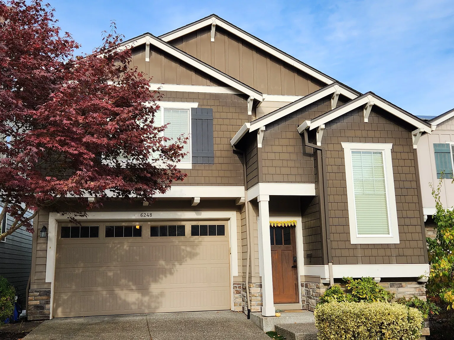 5 bed, 2238 sqft, $2,950 — Photo 1
