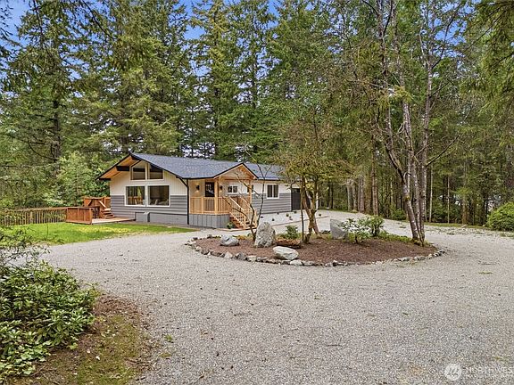 2nd image of 13251 Bandix Road SE