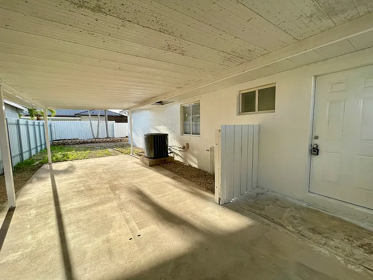 18254 SW 143rd Pl — Photo 37