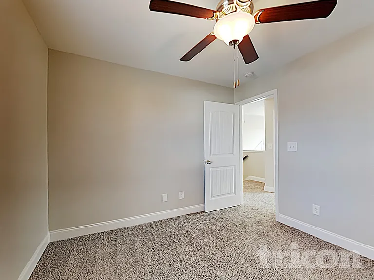 513 Sourwood Dr — Photo 11