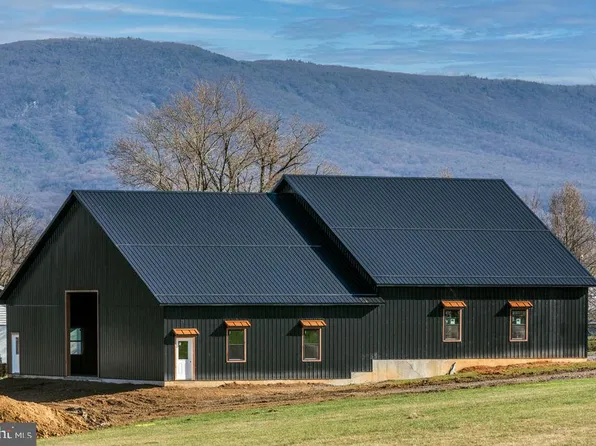 130 Lacey Spring Rd, Harrisonburg, VA 22802