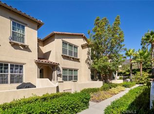 869 E Mountain Way UNIT D, Azusa, CA 91702