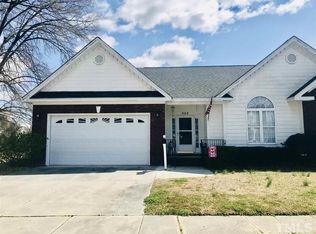 202 N Sumner St, Selma, NC 27576