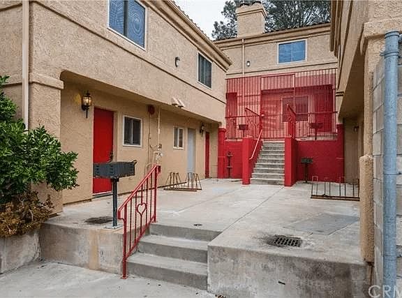 4th image of 60 Casa St APT 17
