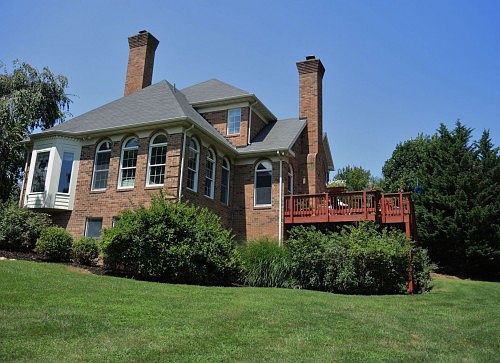 3rd image of 7930 Wellington Dr