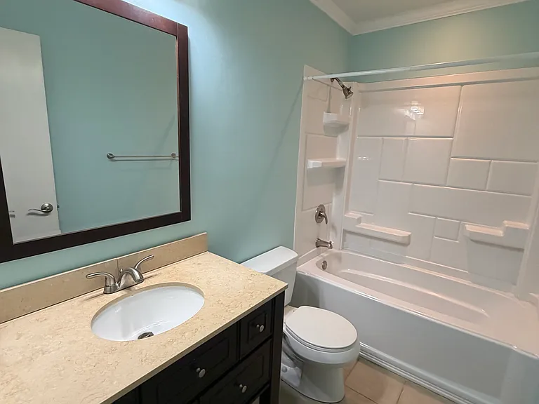 1103 Broadford Dr — Photo 21