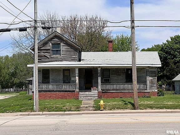 3rd image of 1309 E Main St
