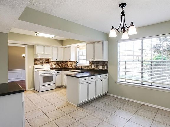 4th image of 3617 E Whispering Woods Dr