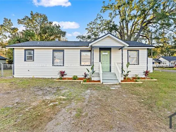 704 Willow Branch Ave, Jacksonville, FL 32205