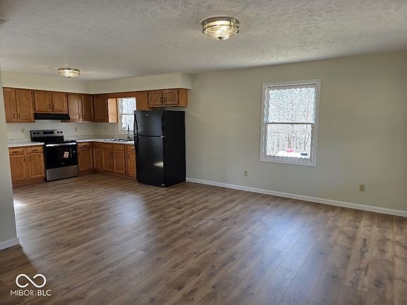 5th image of 7939 N Shilo Rd