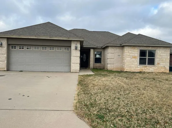4221 Chisholm Trl, San Angelo, TX 76904