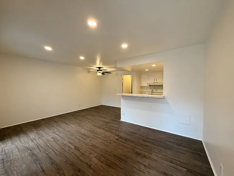 2843 C St #2 — Photo 4