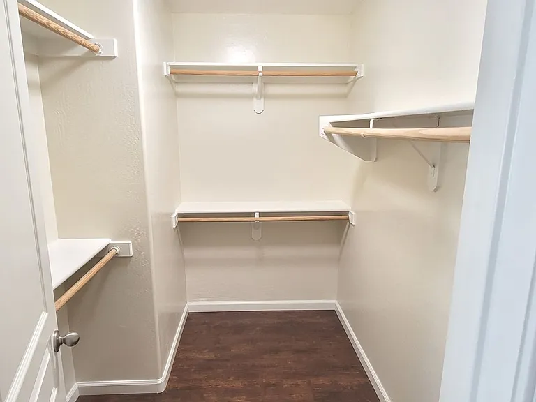 1814 W Desert Hills Dr — Photo 18