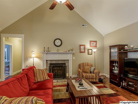 4th image of 7008 Derby Dr