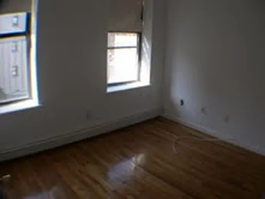 Rented by J Misrahi Realty Corp | media 31