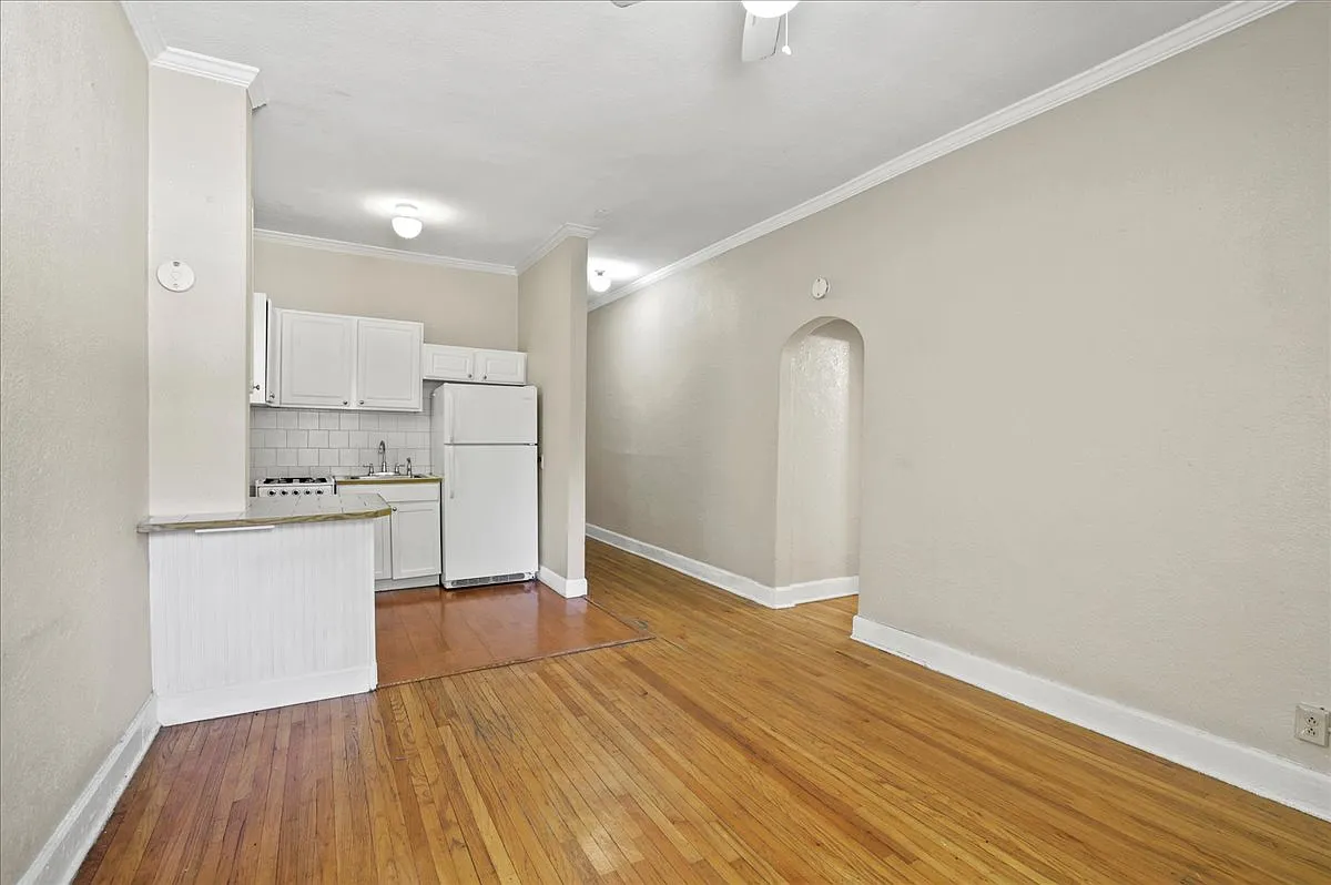 Cheesman Park Apartment — Photo 4