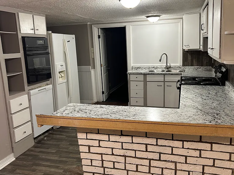 8724 Williams Ln — Photo 28