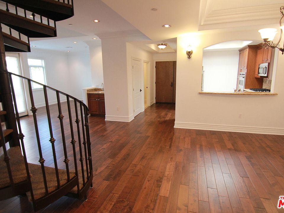 1st image of 10640 Woodbridge St APT 103