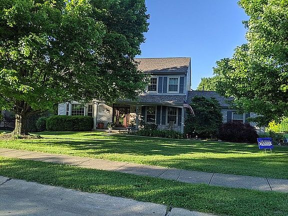 2nd image of 887 Riverwatch Dr