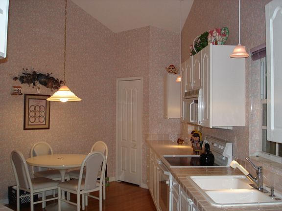 4th image of 2166 Oak Forest Ln