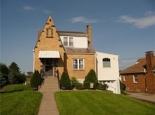 54 Herbst Rd, Coraopolis, PA 15108