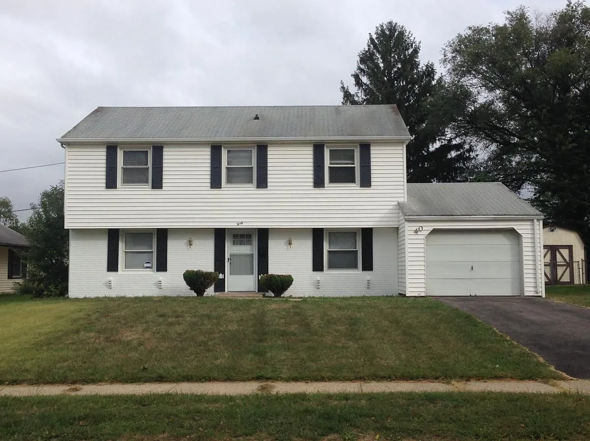 40 Melrose Lane — Photo 1
