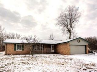 8519 Oakville Waltz Rd, Belleville, MI 48111