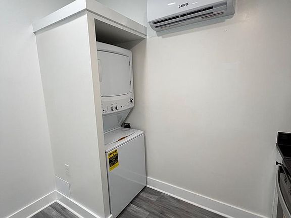 5th image of 310 Park Ave