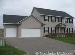 9306 Peony Ln N, Maple Grove, MN 55311