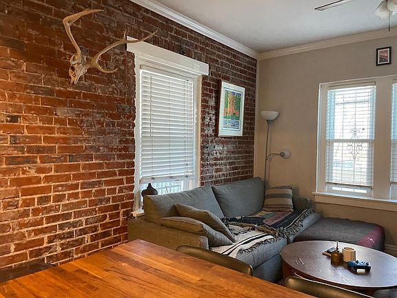 3rd image of 1351 N Washington St APT 14