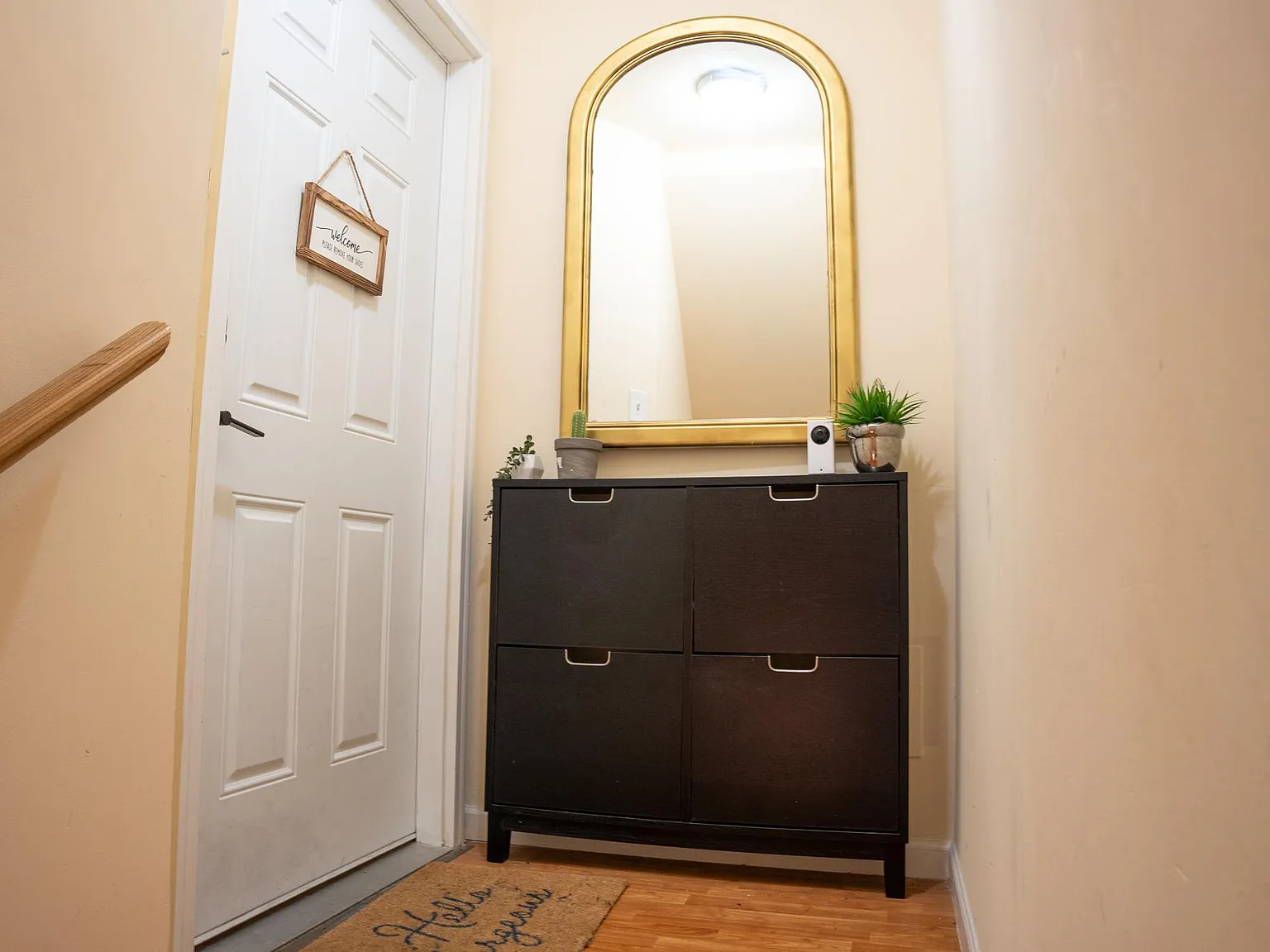 3 bed, 1300 sqft, $1,975 — Photo 4