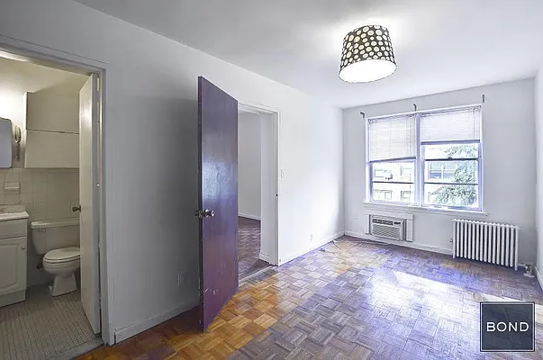 Rented by Bond New York | media 3